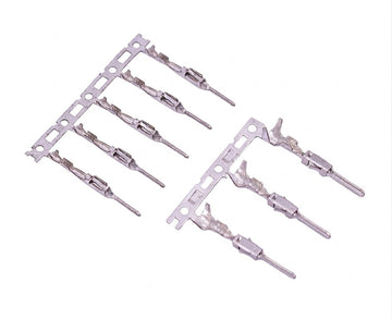 Connector male terminal